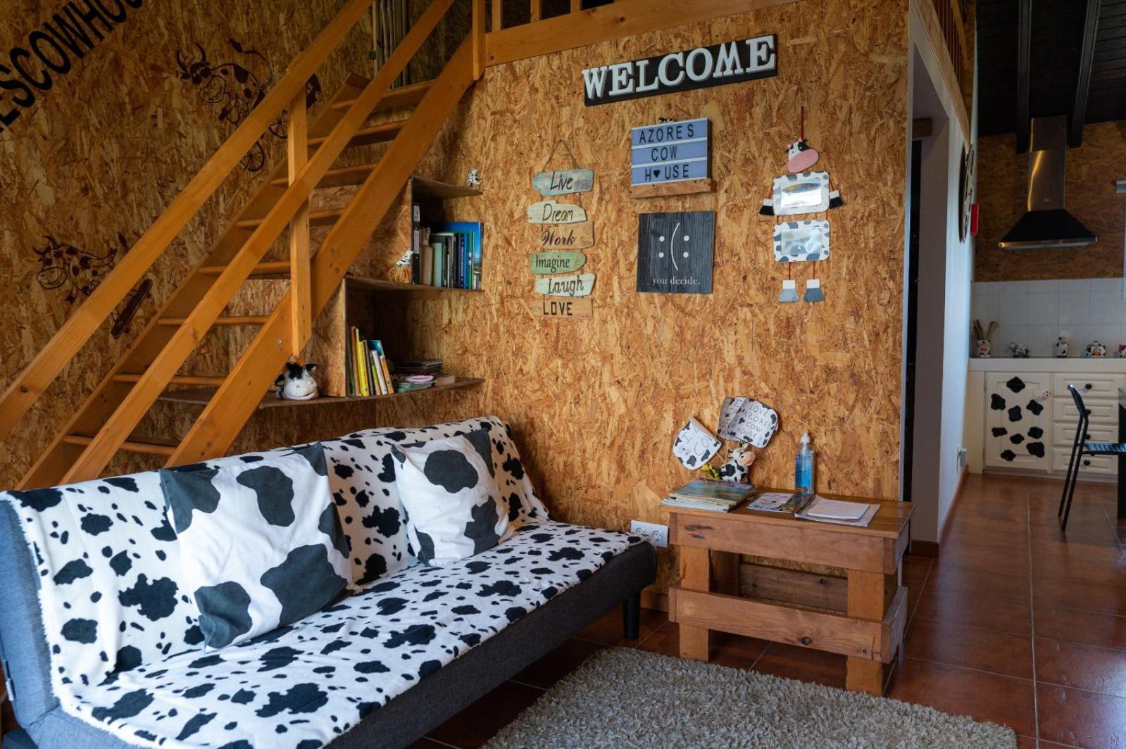 Azores Cow House Calhetas 外观 照片
